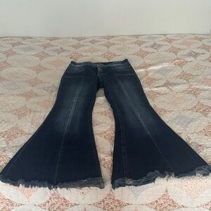 Super flare Kan can Jeans